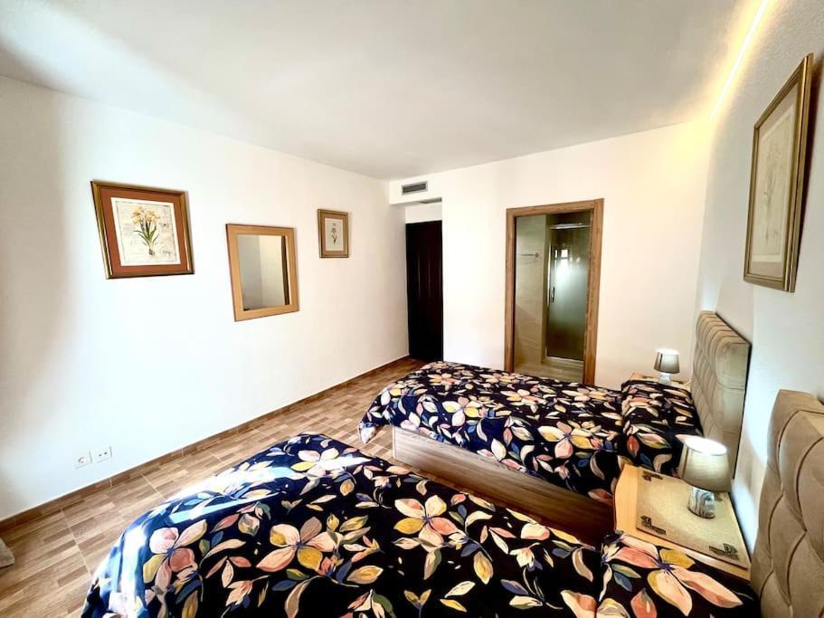 Puerto Banus -4 8 Persons - Parking - At 100m Apartamento
